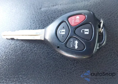 2011 Toyota Camry Se z USA, uszkodzony, nr VIN 4T1BF3EK3BU757016